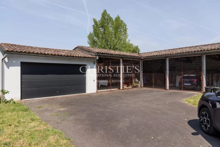 Photos 26 - Prestigious - Beautiful estate with a high-end house, guest house, and 7 ha of nature