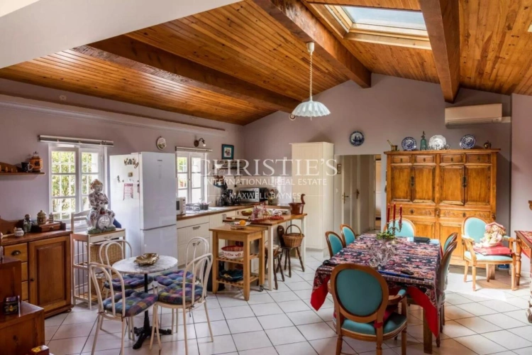 Photos 28 - Prestigious - Beautiful estate with a high-end house, guest house, and 7 ha of nature
