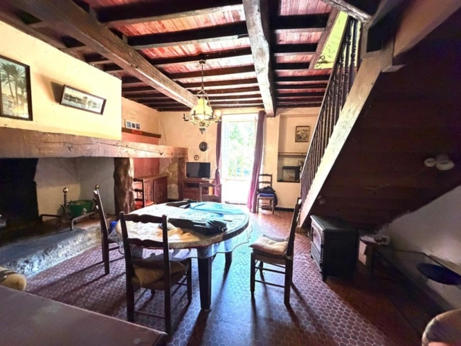 Photos 10 - Prestige - MARCIAC(32): cachée, au bout d'un chemin privé, PROPRIETE sur 2ha, anciens Bains avec sa source encore présente, dépendance, authenticité assurée !