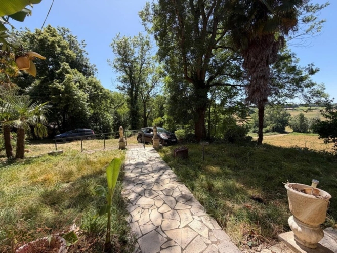 Photos 22 - Prestige - MARCIAC(32): cachée, au bout d'un chemin privé, PROPRIETE sur 2ha, anciens Bains avec sa source encore présente, dépendance, authenticité assurée !