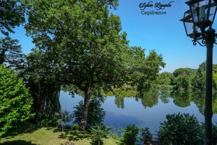 Photos 15 - Prestige - Propriete à vendre 14 pièces SAINTE LIVRADE SUR LOT (47)Sainte-Livrade-sur-Lot – Propriété de caractère à projets multiples en bord de rivière avec accès privatif au Lot