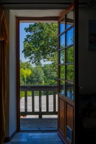 Photos 37 - Prestige - Propriete à vendre 14 pièces SAINTE LIVRADE SUR LOT (47)Sainte-Livrade-sur-Lot – Propriété de caractère à projets multiples en bord de rivière avec accès privatif au Lot