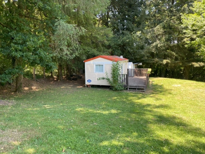 Photos 3 - Rurale - Petit coin de paradis avec étang et mobile-home – Proche Nexon