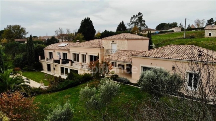 Photos 45 - Touristique - Propriété au calme - 5 chambres - T3 attenant - garage XXL - piscine - à MARMANDE (47)