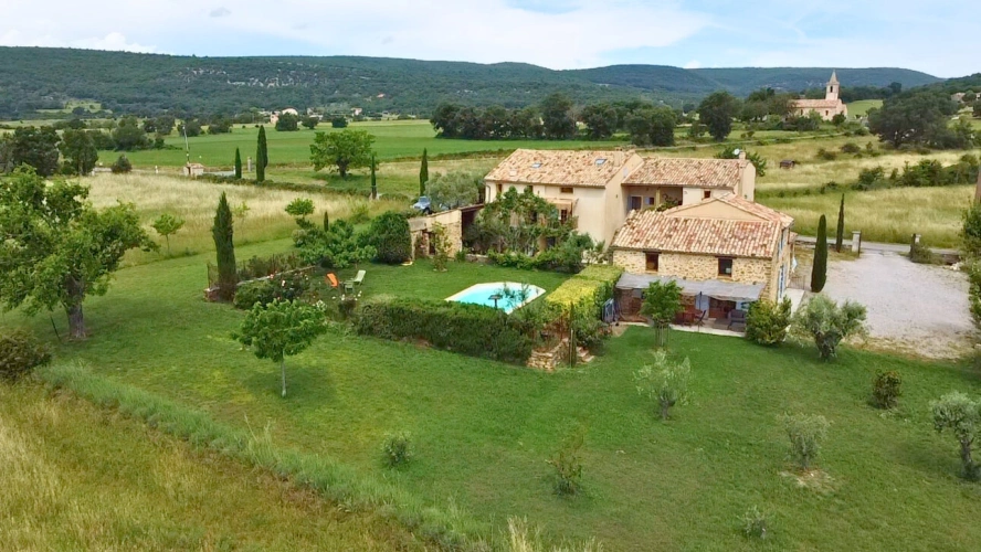 Photos 5 - Prestige - MAS RESTAURE  avec 12 Hectares  et autonome