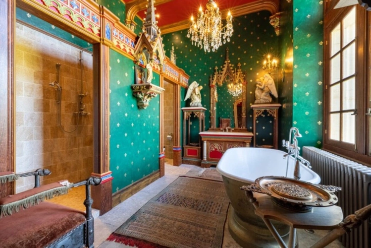 Photos 16 - Prestige - Au cœur de la Sologne, Un château d'inspiration néogothique et Renaissance, de 3000 m2 sur un 53ha