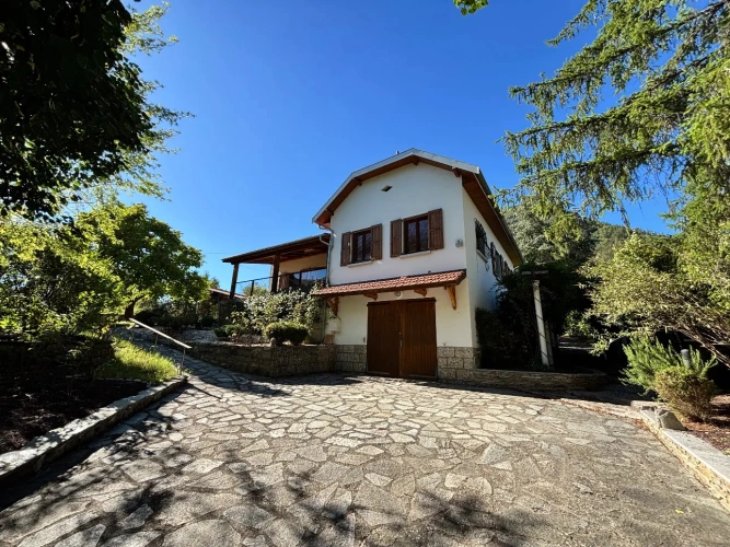 Photos 15 - Viticole - Domaine rare à la vente à 15 mn de Tallard sur 16874 m² de terrain.