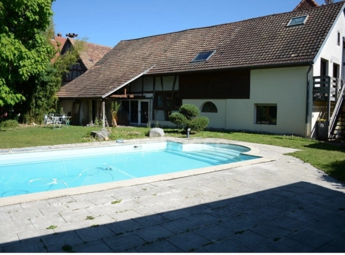 Photos 8 - Prestige - SPECIAL INVESTISSEURS : propriété à vendre 16 pièces centre ville de REININGUE (68)