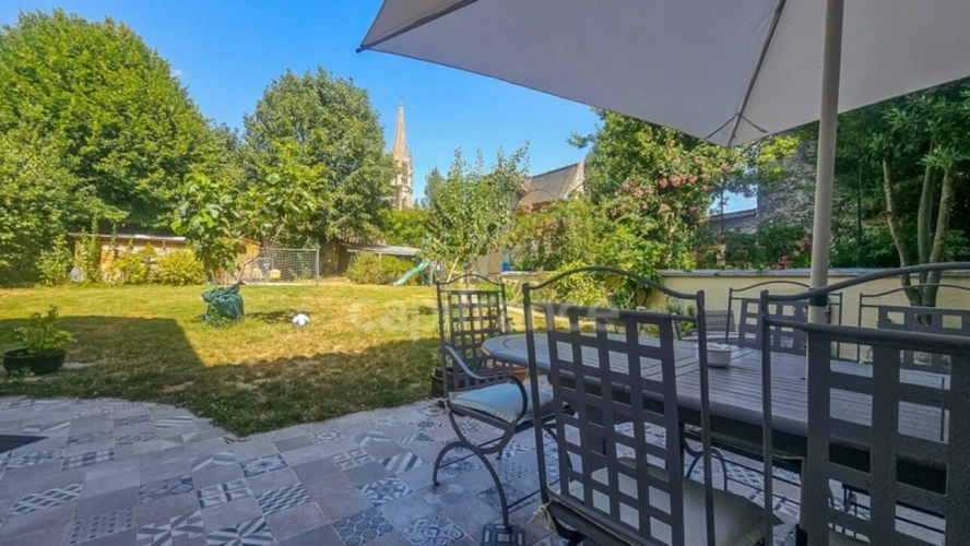 Photos 25 - Prestige - Plein centre ville d' ETAMPES (91) propriété à vendre 13 pièces, avec grand garage, 2 dépendances et terrain clos de 997 m²
