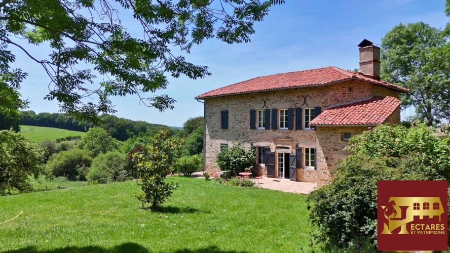 Photos 2 - Prestige - DOMAINE DE CARACTÈRE ET ACTIVITÉ TOURISTIQUE AU COEUR DU HAUT-QUERCY