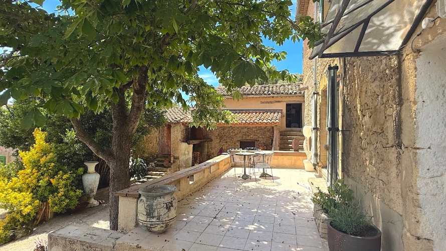 Photos 11 - Prestige - Magnifique bastide au pied du Luberon sur 8,5 hectares