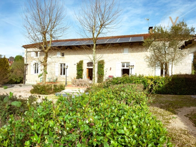 Photos 6 - Équestre - Domaine équestre d’exception sur 40 hectares — Authenticité, nature et passion proche de Penne d’Agenais (47)
