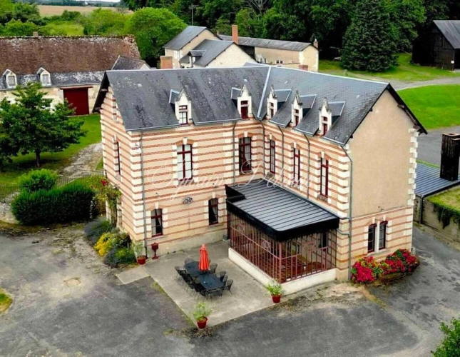 Photos 14 - Prestige - Propriete à vendre 50 pièces proche de TOURS (37)