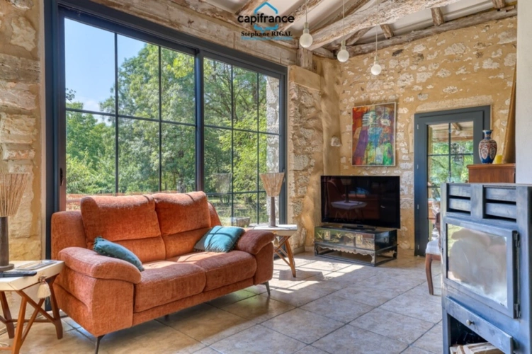 Photos 16 - Prestige - Propriete à vendre à Beaumontois en Périgord, Maison et gîte de 340m2 habitables sur 1,7ha avec piscine