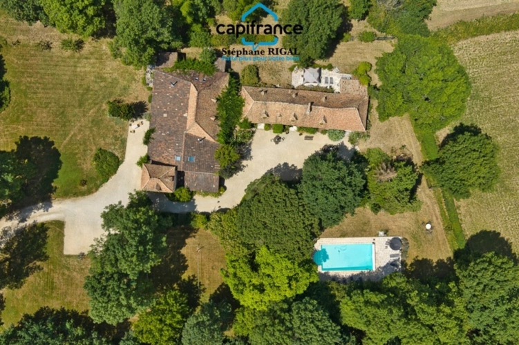 Photos 17 - Prestige - Propriete à vendre à Beaumontois en Périgord, Maison et gîte de 340m2 habitables sur 1,7ha avec piscine