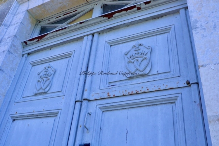 Photos 2 - Prestige - Château du XVIIᵉ siècle à vendre, 17 pièces, FOUSSAIS PAYRE (85)