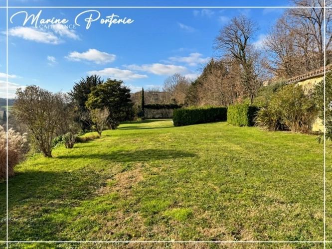 Photos 43 - Rurale - Propriété de charme en pierre – volumes exceptionnels – piscine – vue dégagée – proche Auch