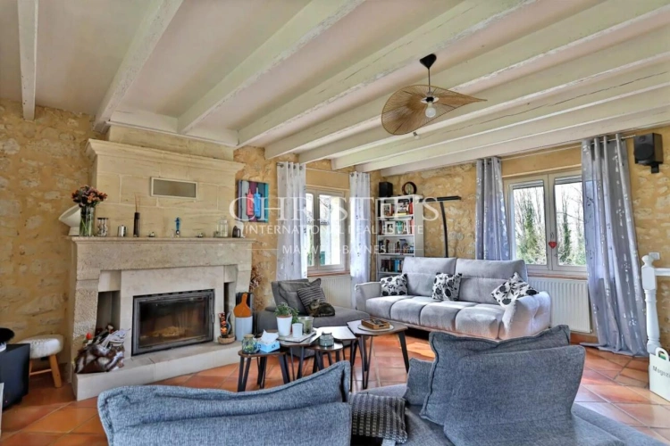 Photos 9 - Prestige - Propriété très bien entretenue : un grand gîte, deux chambres d’hôtes et une maison principale. À 15 minutes de Saint-Émilion