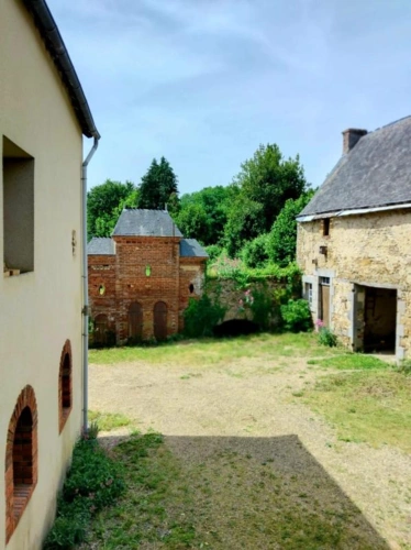 Photos 17 - Équestre - Propriété , maison dépendances et sur 1.9 hectare de terrain