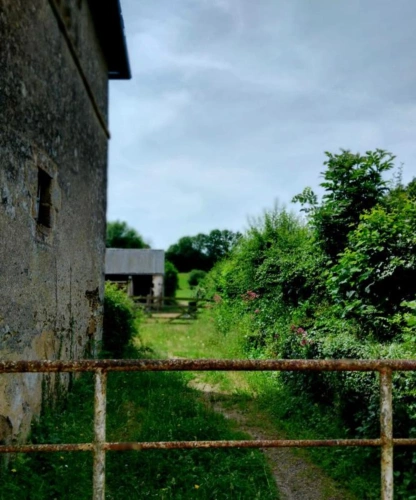 Photos 22 - Équestre - Propriété , maison dépendances et sur 1.9 hectare de terrain