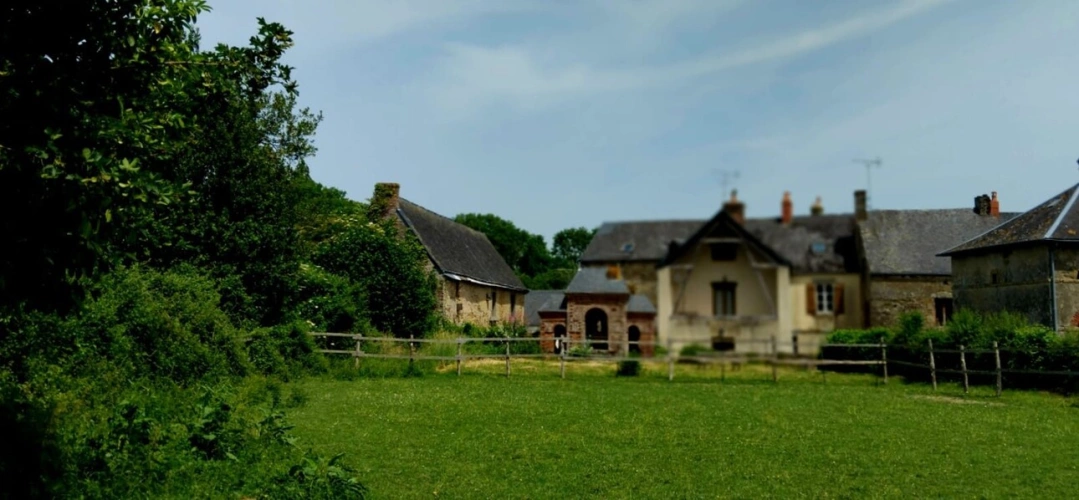 Photos 25 - Équestre - Propriété , maison dépendances et sur 1.9 hectare de terrain