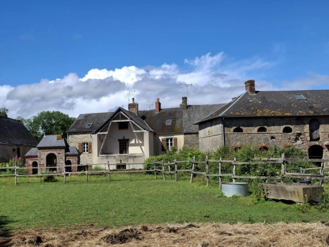 Photos 4 - Équestre - Propriété , maison dépendances et sur 1.9 hectare de terrain