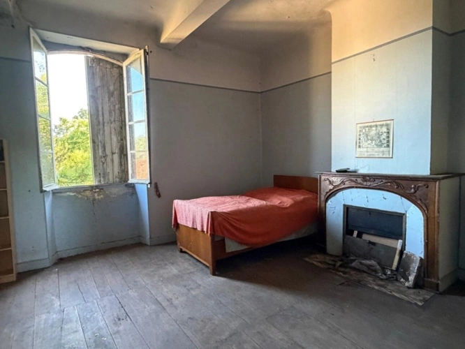 Photos 11 - Prestige - PLAISANCE du GERS proche(32): ANCIENNE PROPRIETE BOURGEOISE avec dépendances, bois, mare..sur 2 hectares,CALME, sans vis à vis, sans voisin, proche, famille ou projet d accueil ambitieux possible