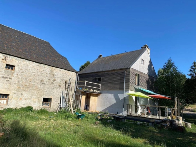 Photos 1 - Rurale - Maison Peyre En Aubrac 5 pièce(s) 130 m2