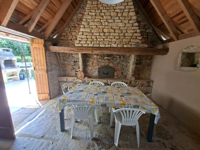 Photos 11 - Prestige - Propriété Quercynoise d'Exception avec Gîtes, Piscine et Grange sur les hauteurs de Saint-Céré
