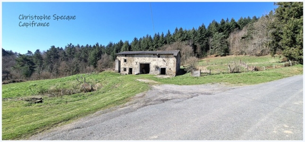 Photos 3 - Rurale - Grange à vendre  CHABRELOCHE (63)