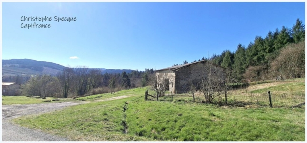 Photos 4 - Rurale - Grange à vendre  CHABRELOCHE (63)