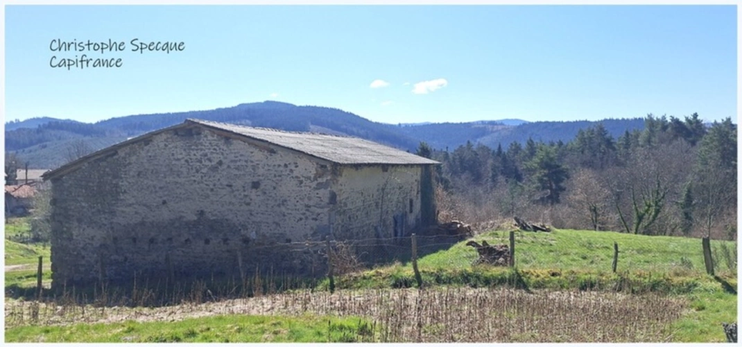 Photos 7 - Rurale - Grange à vendre  CHABRELOCHE (63)