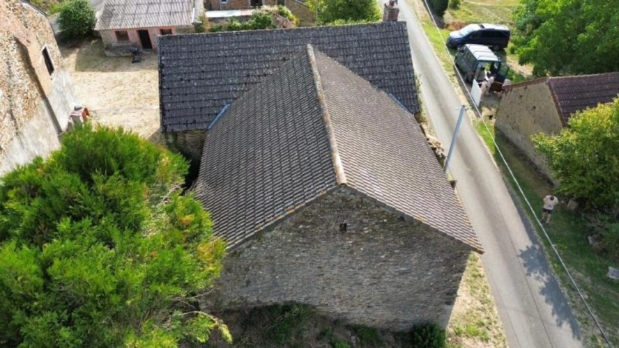 Photos 26 - Rurale - Authentique maison en pierres 180 m² - Investisseurs ou amoureux de rénovation - LIGNEROLLES (36)