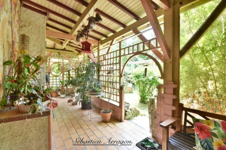 Photos 4 - Touristique - Propriete à vendre 5 pièces et deux appartement VILLENEUVE SUR LOT (47)
