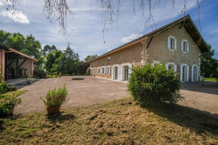 Photos 1 - Prestige - Propriété de Caractère et de charme proche de MONT DE MARSAN (40) - 430 M2 Habitables - Terrain 9000m2 environ