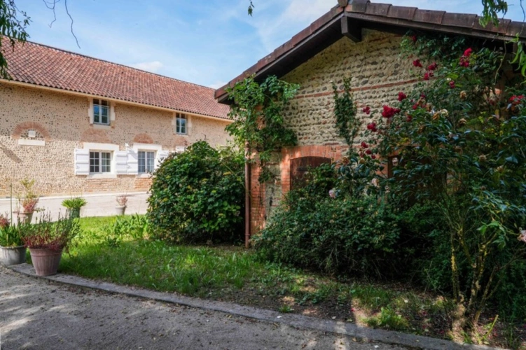 Photos 4 - Prestige - Propriété de Caractère et de charme proche de MONT DE MARSAN (40) - 430 M2 Habitables - Terrain 9000m2 environ