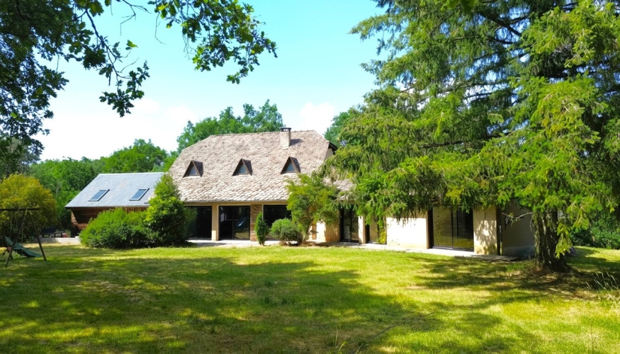 Photos 3 - Rurale - VILLA T5 + terrain 6365 m² + piscine int et ext