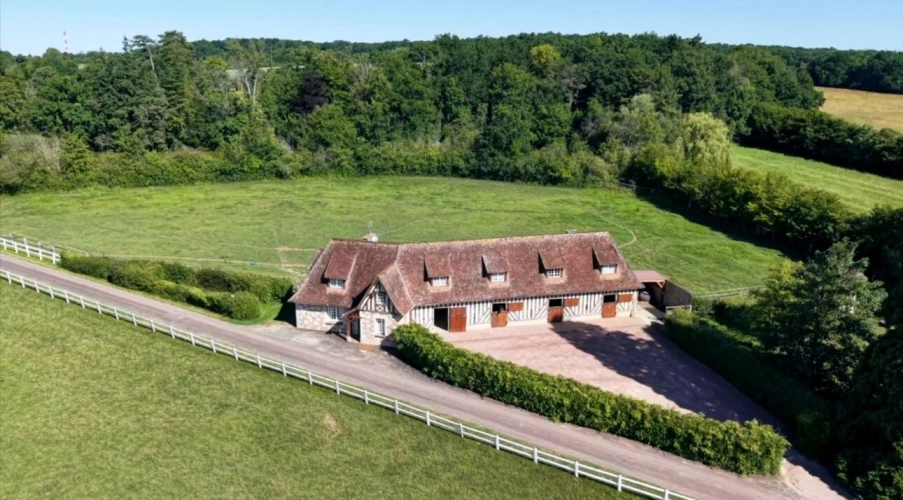 Photos 3 - Équestre - HARAS NORMAND SUR 73 HA