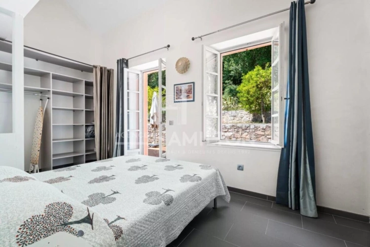 Photos 8 - Tourist - Exceptional Property in Biot: Two Villas Ideal for a Guesthouse