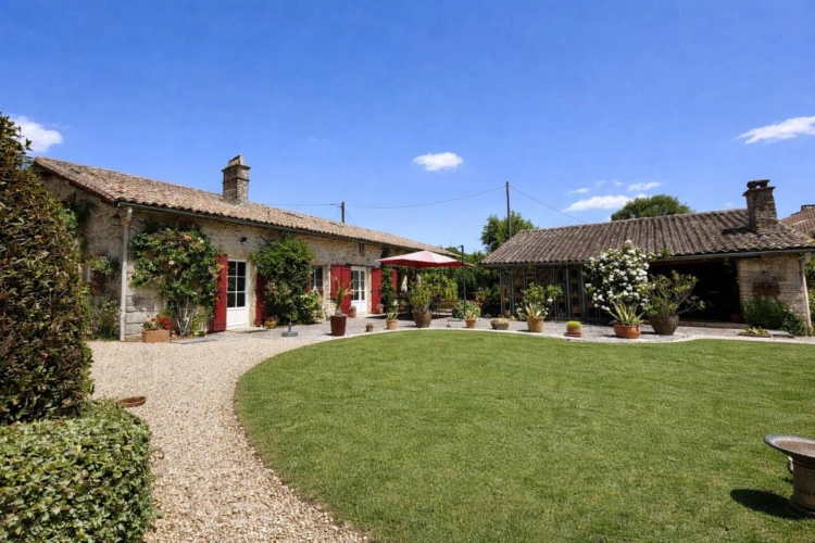 Photos 1 - Rurale - Longère magnifiquement restaurée avec de superbes jardins