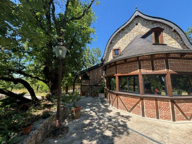 Photos 3 - Rurale - Maison 18e Siècle avec 8,5ha