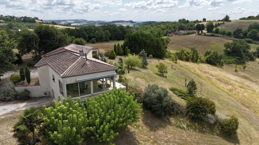 Photos 1 - Touristique - Maison avec studio indépendant, vue panoramique