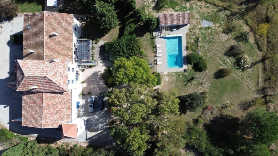 Photos 1 - Équestre - Magnifique maison de caractère avec gite, piscine, dépendance et 4.4ha