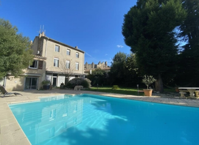 Photos 1 - Prestige - Ensemble immobilier avec jardin, piscine et vue sur la cité médiévale