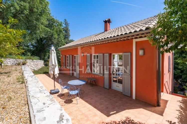 Photos 17 - Tourist - Exceptional Property in Biot: Two Villas Ideal for a Guesthouse
