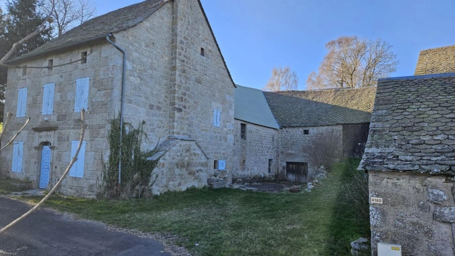 Photos 1 - Rurale - Authentique Corps de ferme en pierre - Potentiel Exceptionnel