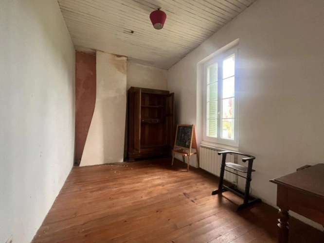 Photos 7 - Rurale - Maison de Maître, dépendances et terrain agricole
