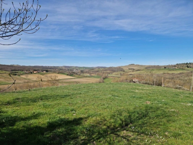 Photos 16 - Touristique - Propriété avec piscine sur environ 1,5 Ha de terrain