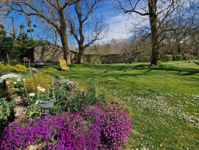 Photos 12 - Touristique - Propriété avec piscine sur environ 1,5 Ha de terrain