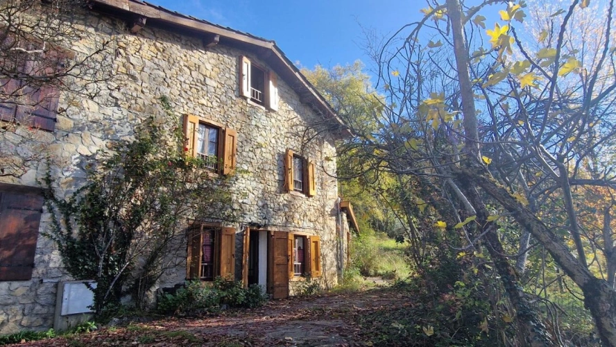 Photos 3 - Équestre - Maison de caractère au calme avec 2,7ha de terrain